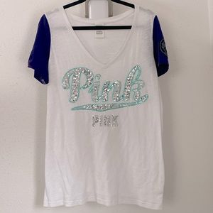 Sparkling PINK v neck